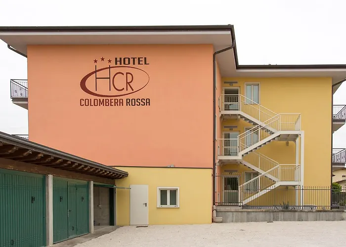 Hotel familiare: Hotel Panineria Colombera Rossa